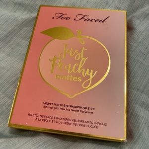 TOO FACED JUST PEACHY PALETTE